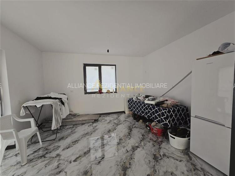 CASA - CARTIERUL NOU, COMUNA BERCENI - 334mp TEREN - 115.000€ - 5