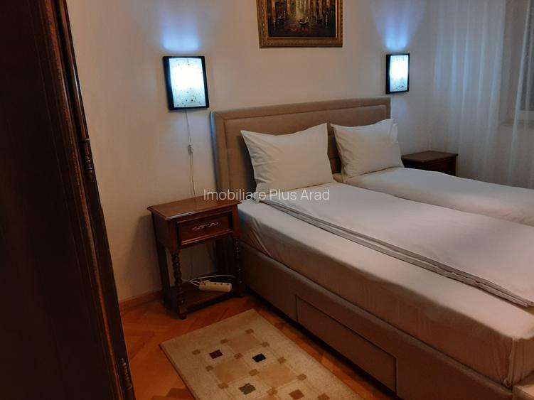 De inchiriat apartament  3  camere zona centrala- langa hotel Central - 10