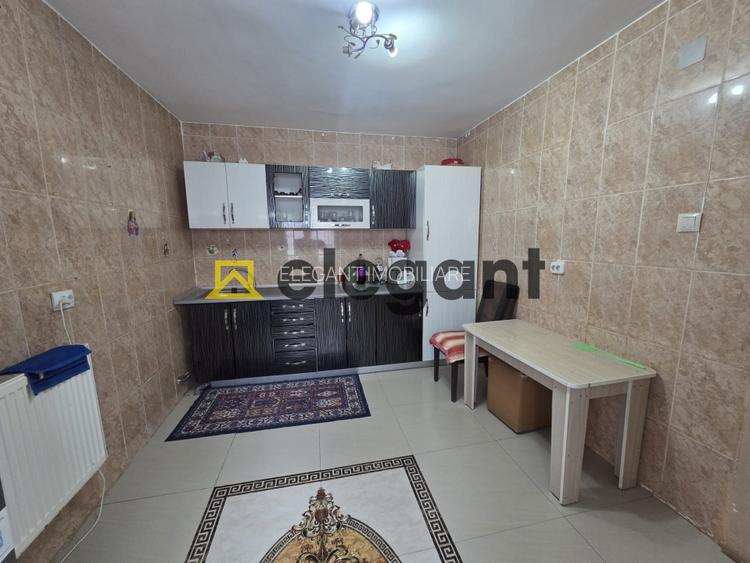 Casa,  P+M, 95 mp utili, teren 125 mp, an 2007, Calea Severinului-SIF Oltenia - 7