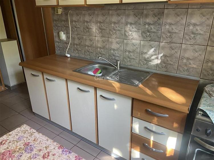 Apartament 2 camere , zona Gara , 50 mp , imbunatatit , mobilat complet - 13