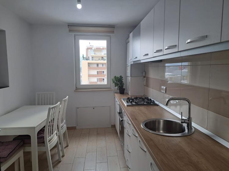 Apartament 2 camere  mall Coresi
