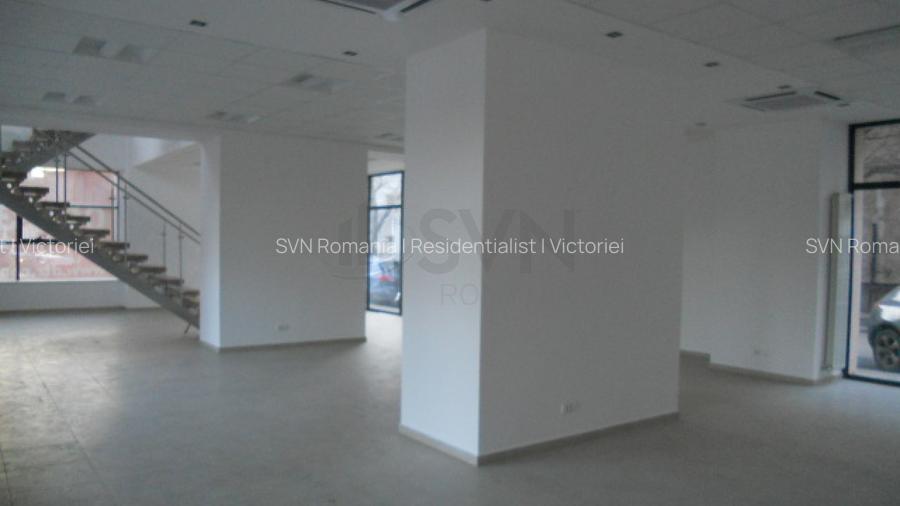 REC0000626 Spatiu showroom PARTER si MEZANIN - 4