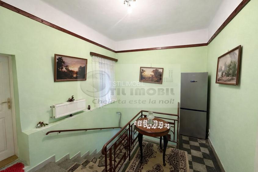 Vilă interbelică, 7 camere, Centru Iași- 800.000 € - 3