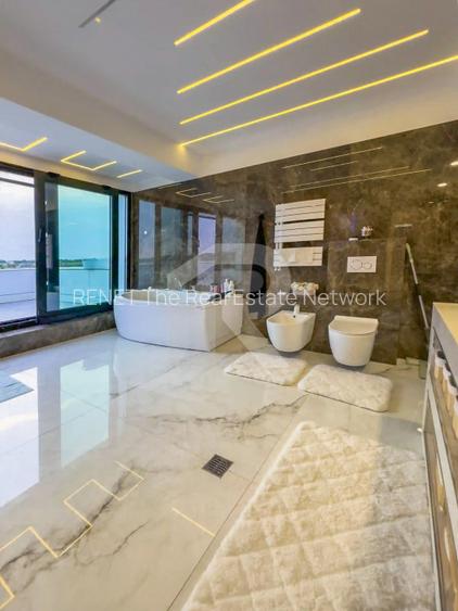 Pe Malul Snagovului, Unde Luxul Devine Cotidian - 33