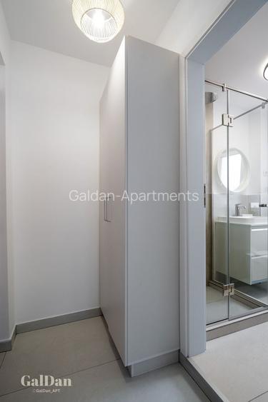 Studio splendid cu terasa generoasa | Proaspat Renovat | N.Balcescu - 13