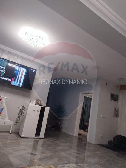 Casă/Vilă modernă de vânzare, 5 camere, în noul cartier din Macea Arad - 4