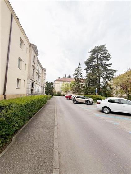 Comision 0%! Apartament 2 camere decomandat, 57mp, bloc tip vila, str. Carierei, - 10