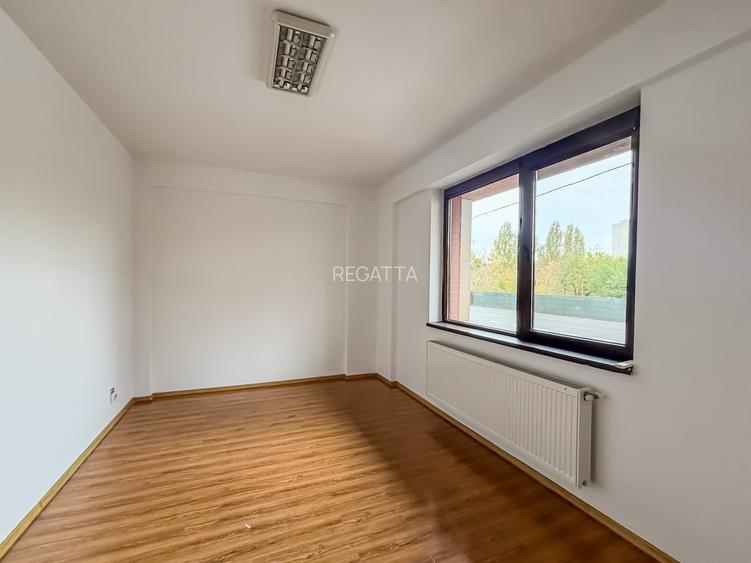 APARTAMENT 3 CAMERE JIULUI + TEREN (4 LOCURI DE PARCARE EXTERIOARE) - 2