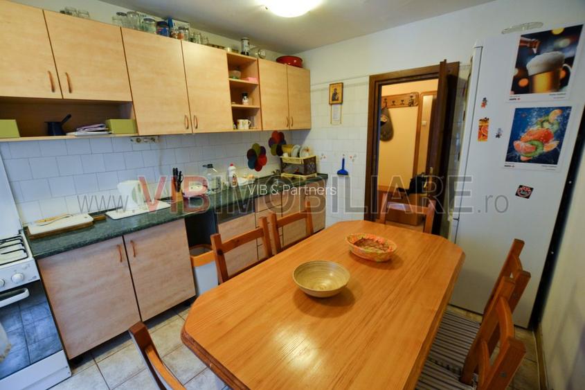 Crangasi - Metrou - Str Nucsoara - 3 camere decomandat - 2 bai - 9