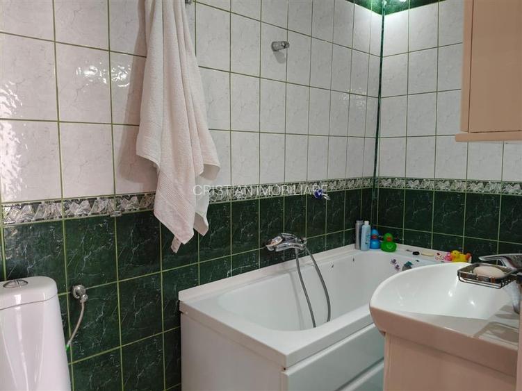 zona Gradinii Publice Casa pretabila pentru 2 familii 150mp utili cu 300mp teren - 19