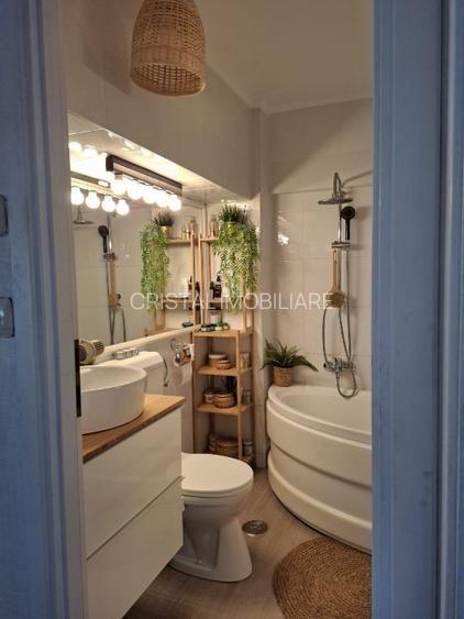 Apartament Luminos 4 camere.  Zona Delta Vacaresti. - 14