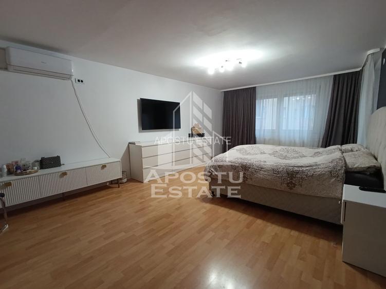 Casa individuala P+1, curte proprie + spatii comerciale, Dambovita. - 4