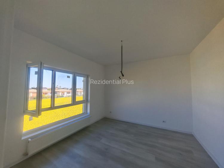 Vilă single Tunari - 4 Camere,  300mp Teren - 10