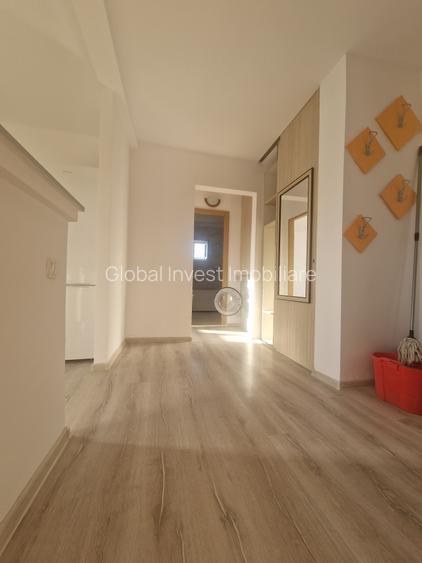 Navodari (Sud)- 2 camere decomandate, centrala gaze, liber -65.000euro - 8