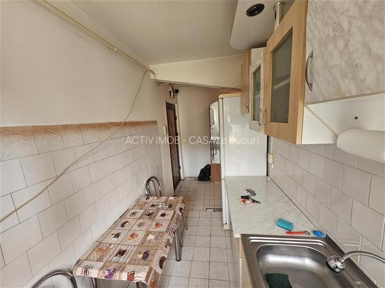 Resita, 2 Cam. Mobilat+Utilat, Micro 2 - 7