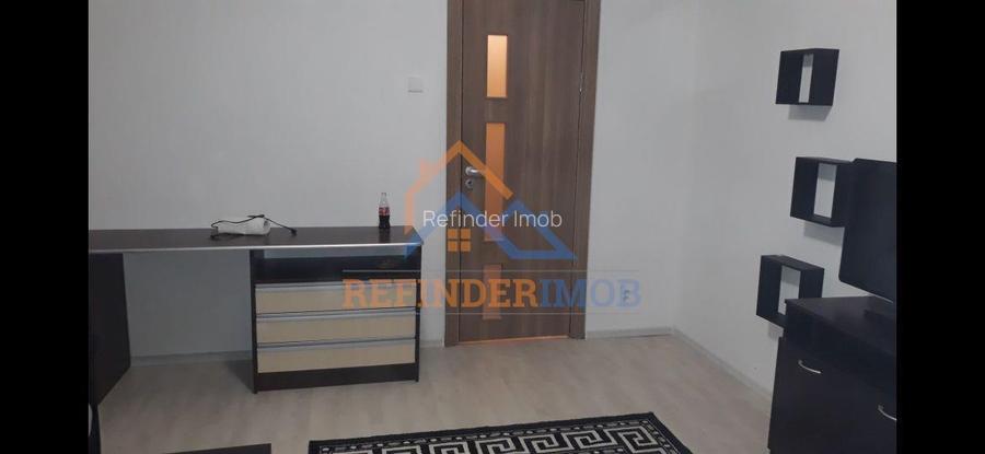 Garsoniera de vanzare, zona Titan - Piata Minis - 4