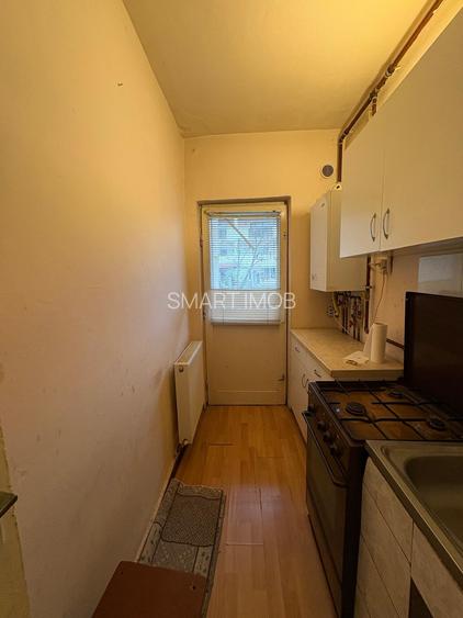 Garsoniera 30mp -etaj 1-zona Peco Porolissum 33.900eur neg - 4