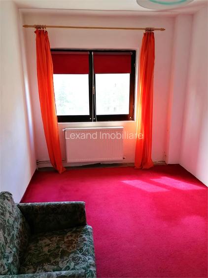 Apartament decomandat cu doua camere zona Calea Bucuresti - 6