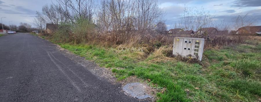 Teren 1985 mp in Stupini, utilitati, iluminat stradal, dimensiuni 49 x 40 m! - 2