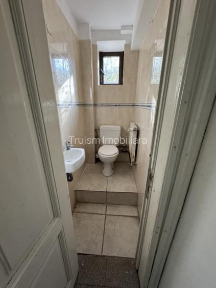 Vila solida, D+P+ Et 1 +  M, Ultracentral- Bulevard - 10