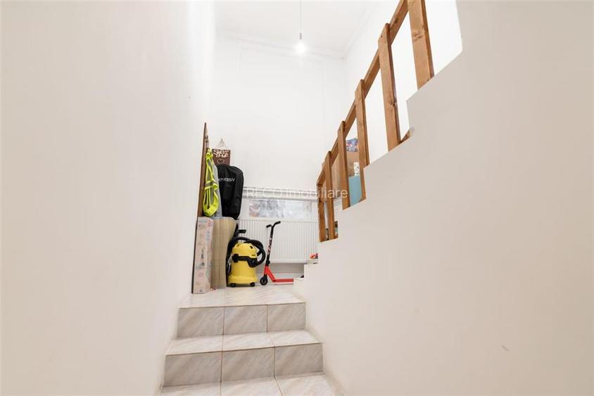 RECO Casa singur in curte, zona Centrala - 25