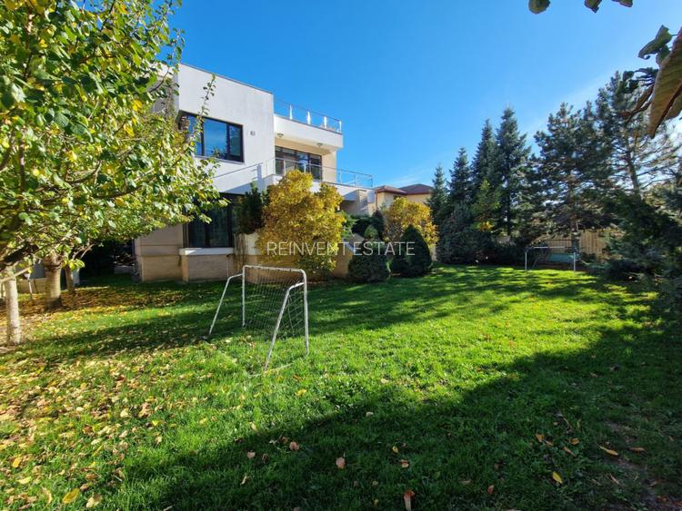 De vanzare! Vila (D+P+1E+2R) cu terasa panoramica in Mogosoaia - 5