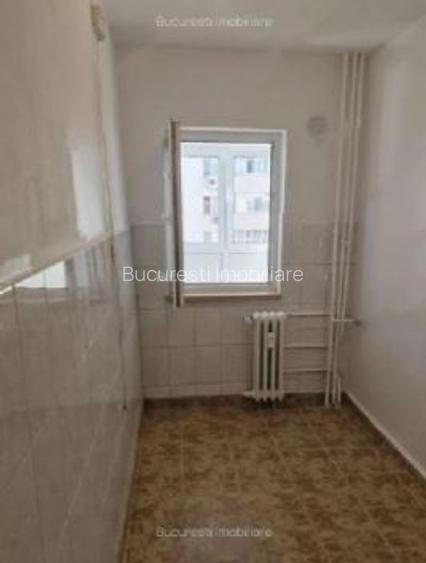 Dristor metrou ,decomandata,bl.1982,reabilitat,renovata,AC,balcon,geam la baie. - 4