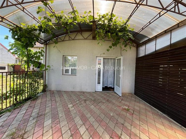 Lugoj, Casa 6 Cam., Teren 511 Mp., Str. Oituz. nr.1 - 31