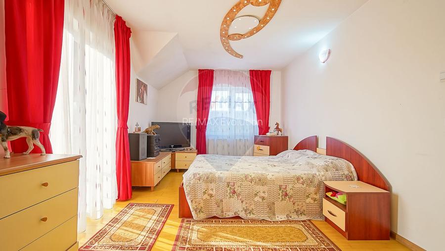 Casă individuală cu grădină și garaj în Prejmer –mobilată, comision 0% - 4