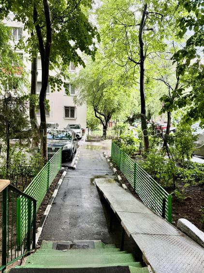 Apartament 2 camere | 52 MPU | Bloc 1984 | Piața Sudului - 14