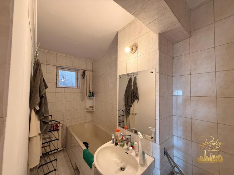 Apartament cu 3 camere de inchiriat in zona Cantemir - Oradea