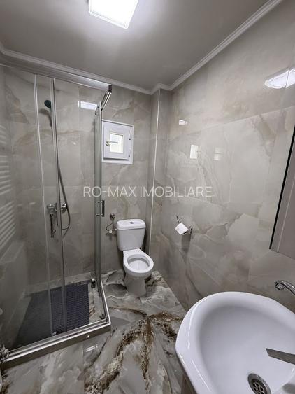 Vila 5 camere 120mp+magazin 40 mp-construcție 2008 Central - Câmpina - 10