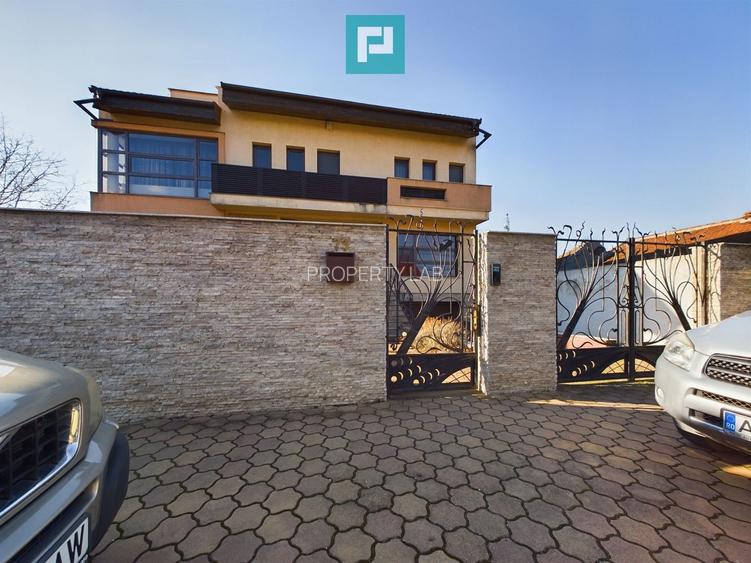 Vilă spațioasă cu 8 camere, Grădiște - 4