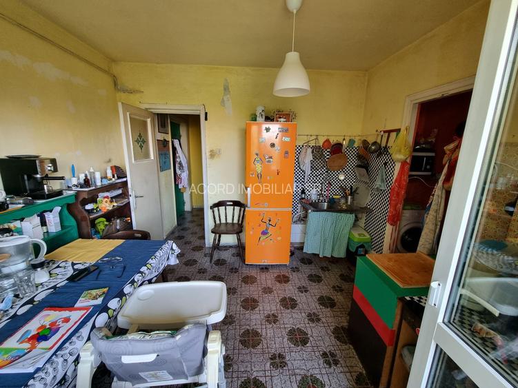 Tomis 2-apartament 4 camere decomandat 100 mp cu garaj - 14