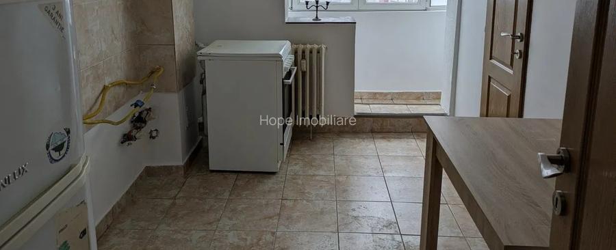 Dristor - Mihai Bravu - 2 camere ,ideal investitie - 10