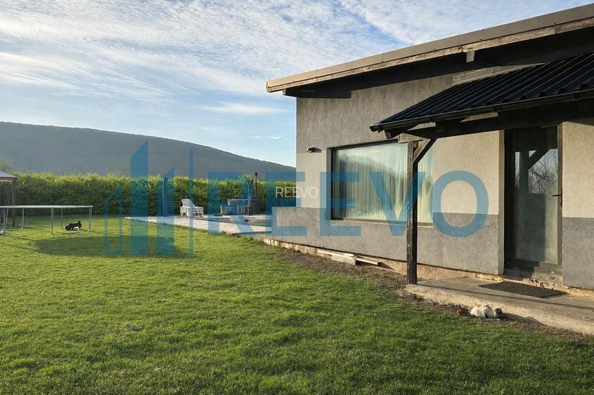 Proprietate pentru investiție cu Piscină în Hemeiuș - 2