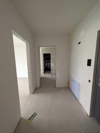 Penthouse Eroilor - 6