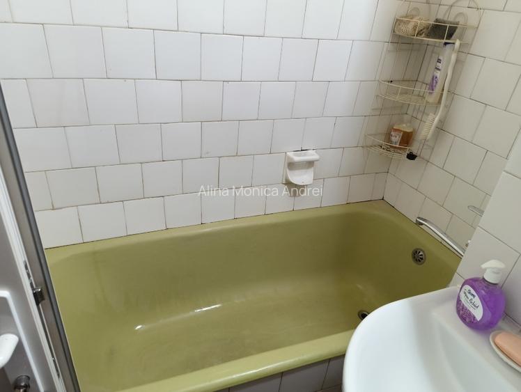 Inchiriez apartament zona Delfinariu Constanta - 10