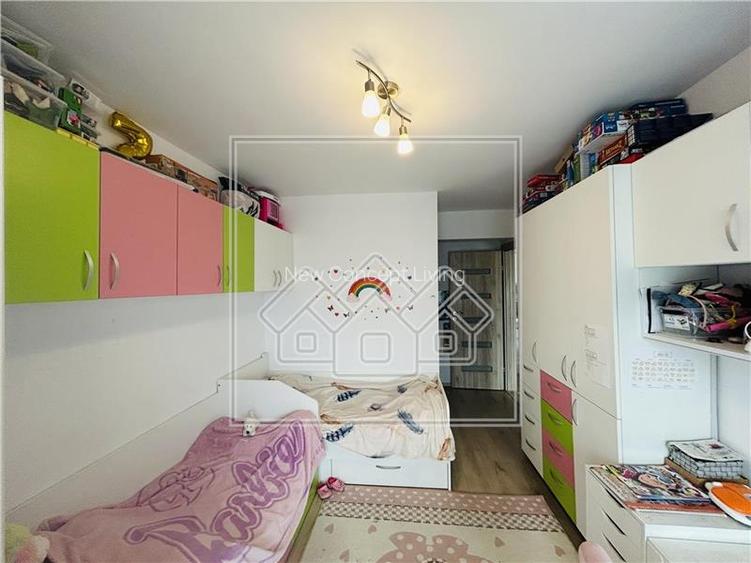Apartament de vanzare in Sibiu - 3 camere, 2 bai, 2 balcoane - 12
