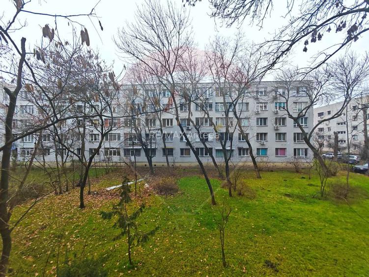 Apartament  3 camere metrou 1 Decembrie 1918 - strada Mizil - 12
