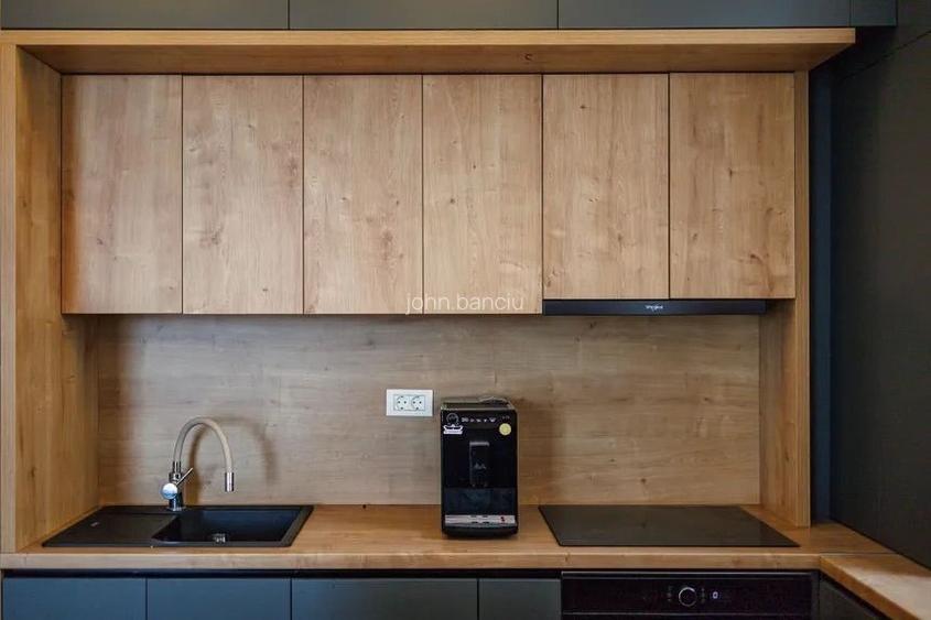 Proprietar inchiriez apart. 2 camere XCity Tower - 7