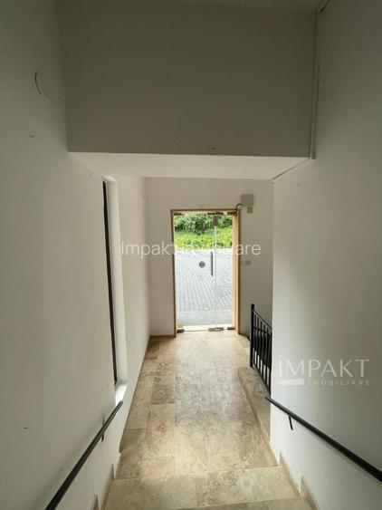 Casa superba ideala sediu firma! - 11