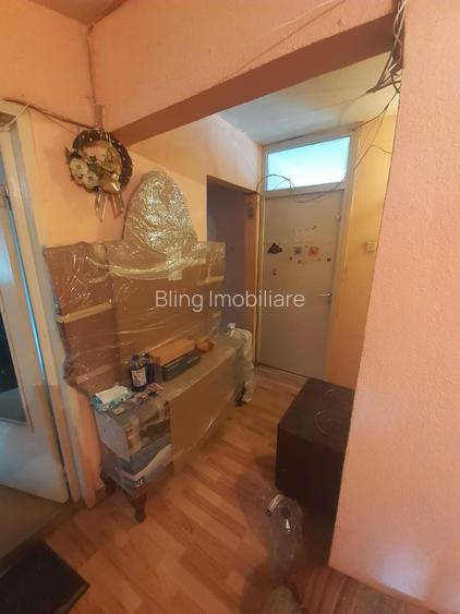 Apartament 4 Camere Decomandate, 80 mp, 2 Balcoane, etaj Intermediar, renovabil - 2