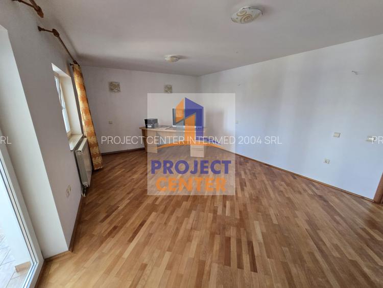Apartament 3 camere Ultracentral, etaj 2, 2 balcoane - 2