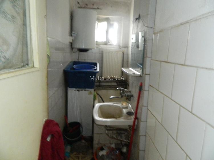 Apartament ieftin dar necesita renovare - 3