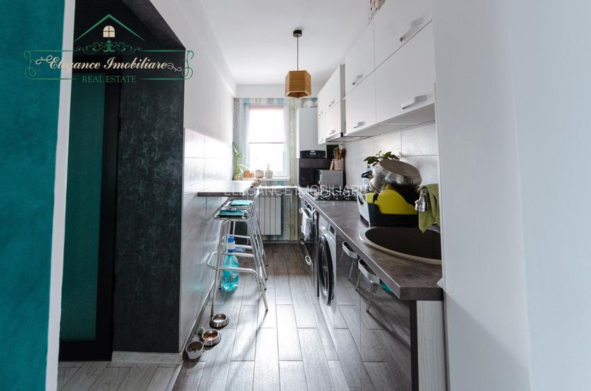 apartament cu 3 camere , zona Lebăda Arad - 5