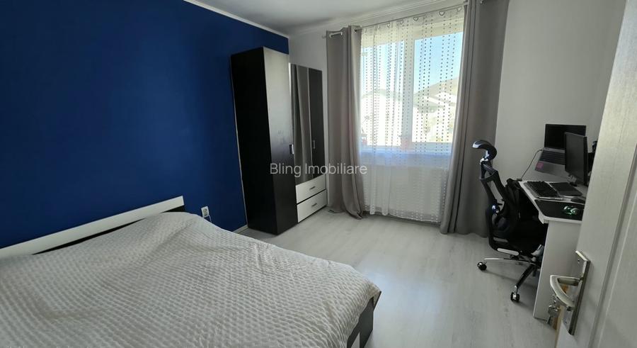 Apartament cu 3 camere, 59 mp, balcon, zona Teilor - 13