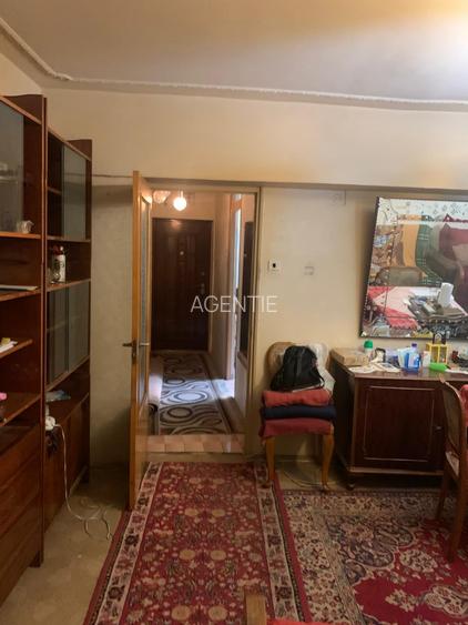 Mihai Bravu-stradal-Rond Baba Novac - 7