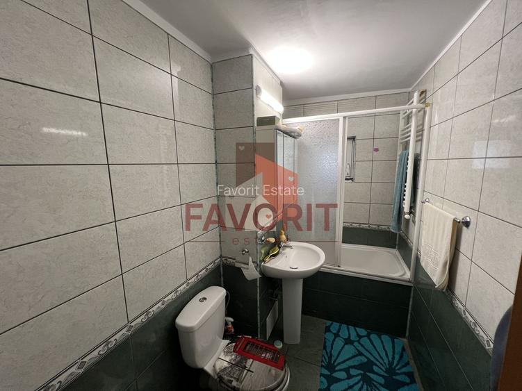 Apartament 3 camere | 2 bai | Zona Soarelui - 9