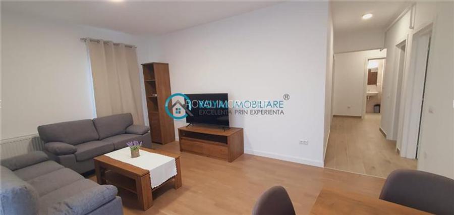 Royal Imobiliare - Vanzare apartament 3 camere, zona Albert - 2
